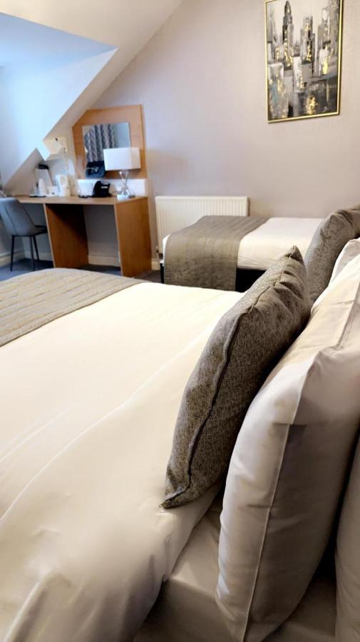 Hotels 24-7 - The Old Victoria Hotel Newport  Ngoại thất bức ảnh